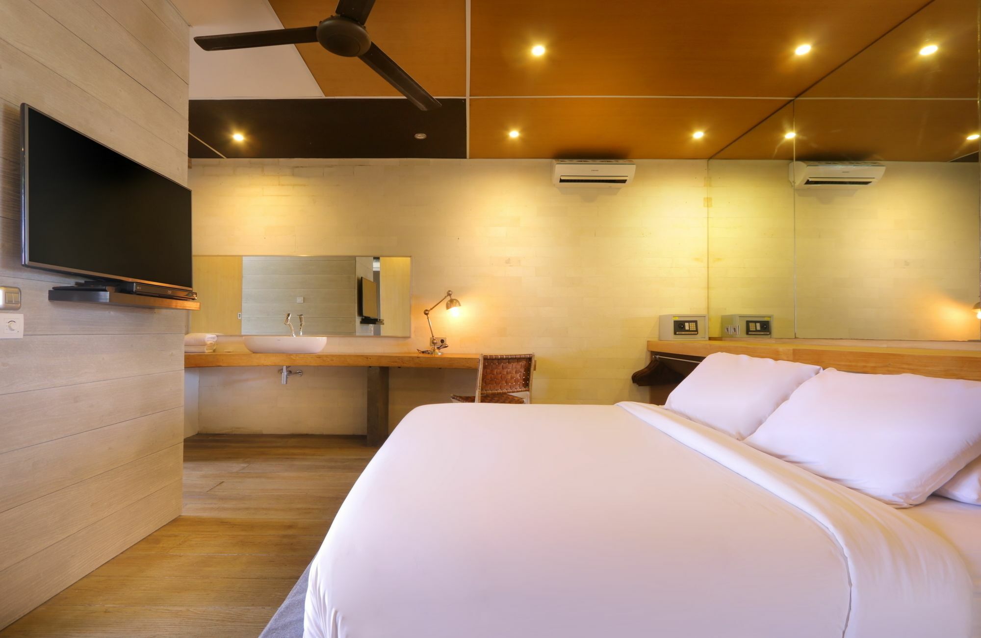 Clio Apartment Семиняк Екстериор снимка